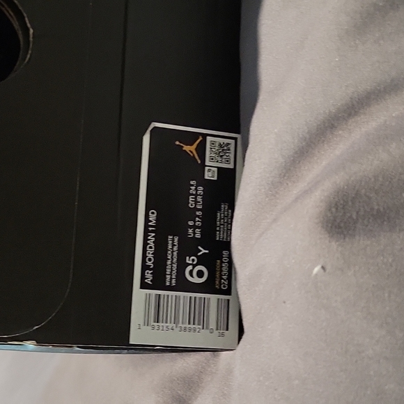 Jordan 1 woman wine red gold accents charms - Picture 9 of 10